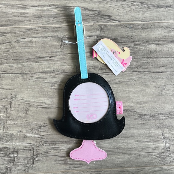 NWT FLUFF Luggage Tag in Vegan Leather - Picture 3 of 4